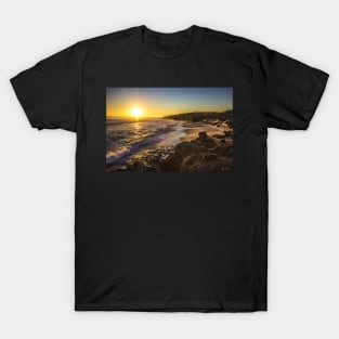 Sunset over the sand dunes at Gunnamatta Surf Beach, Mornington Peninsula, Victoria, Australia T-Shirt